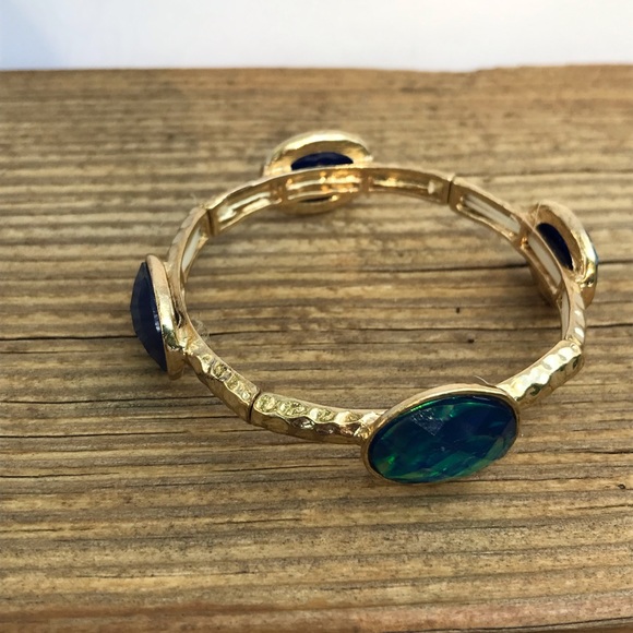 4 green blue stones with gold elastic holders bracelet - Picture 5 of 7